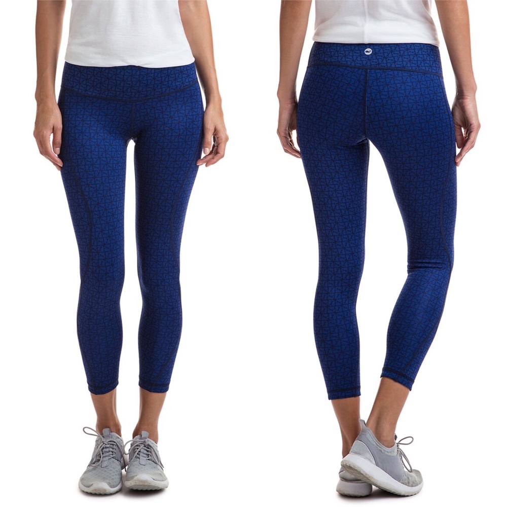 Vineyard Vines Performance Reversible Leggings - image 2